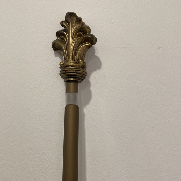 Gold Drapery Rod. Two rods. - Picture 2 of 8